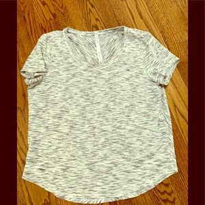 Lululemon SS top